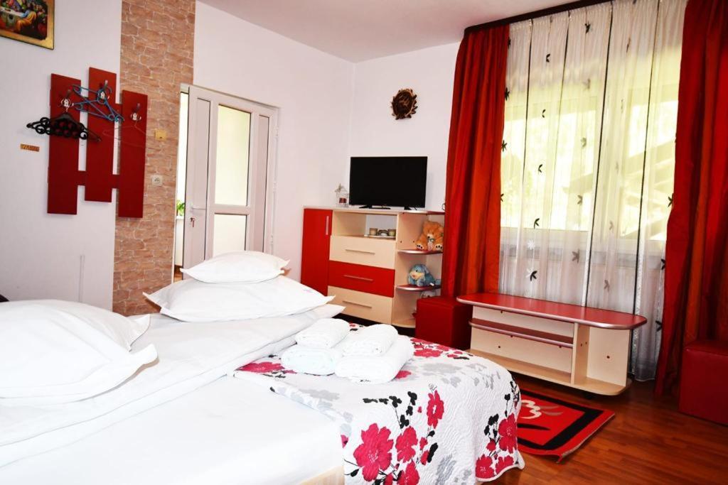 Hotel Casa Stefanut Moeciu De Sus Esterno foto