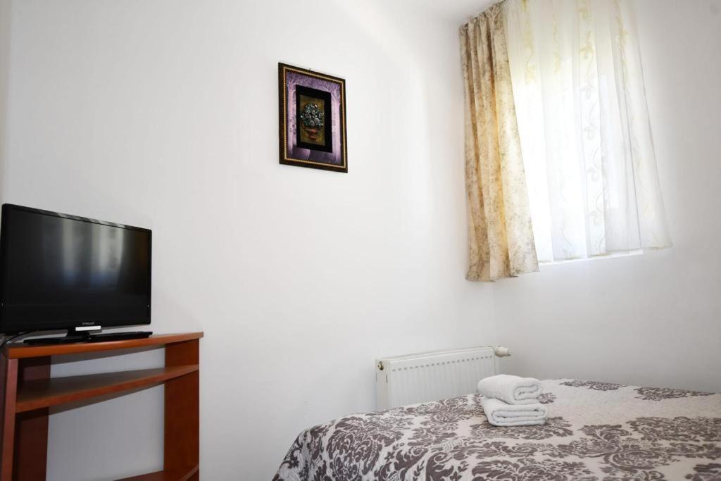 Hotel Casa Stefanut Moeciu De Sus Esterno foto