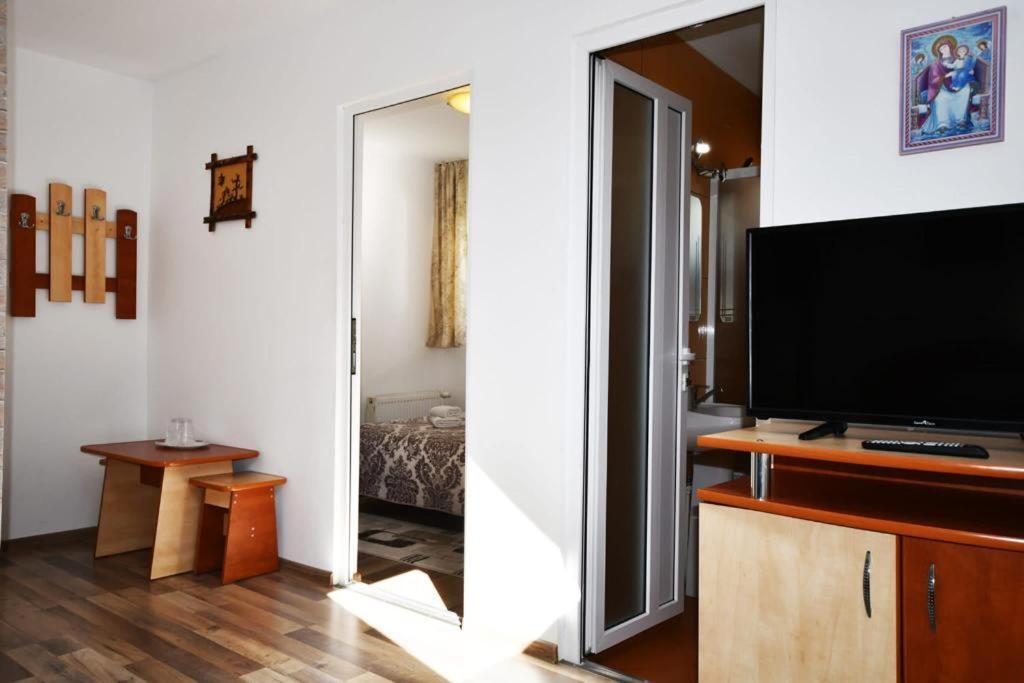 Hotel Casa Stefanut Moeciu De Sus Esterno foto