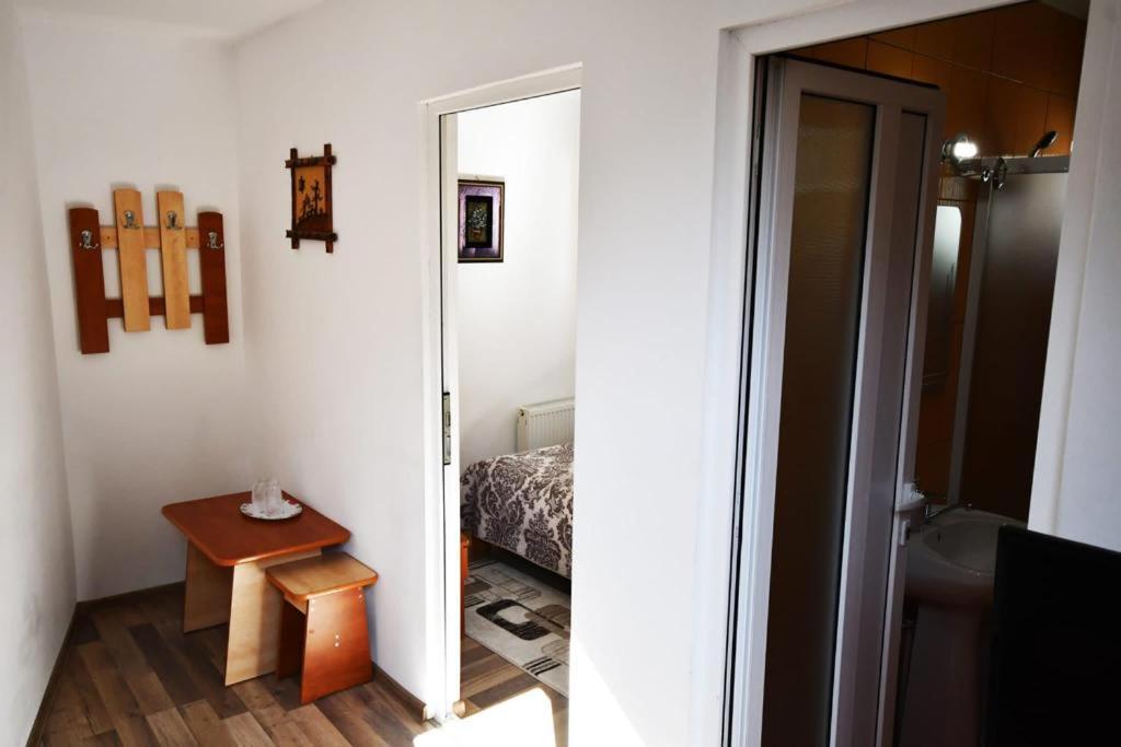 Hotel Casa Stefanut Moeciu De Sus Esterno foto