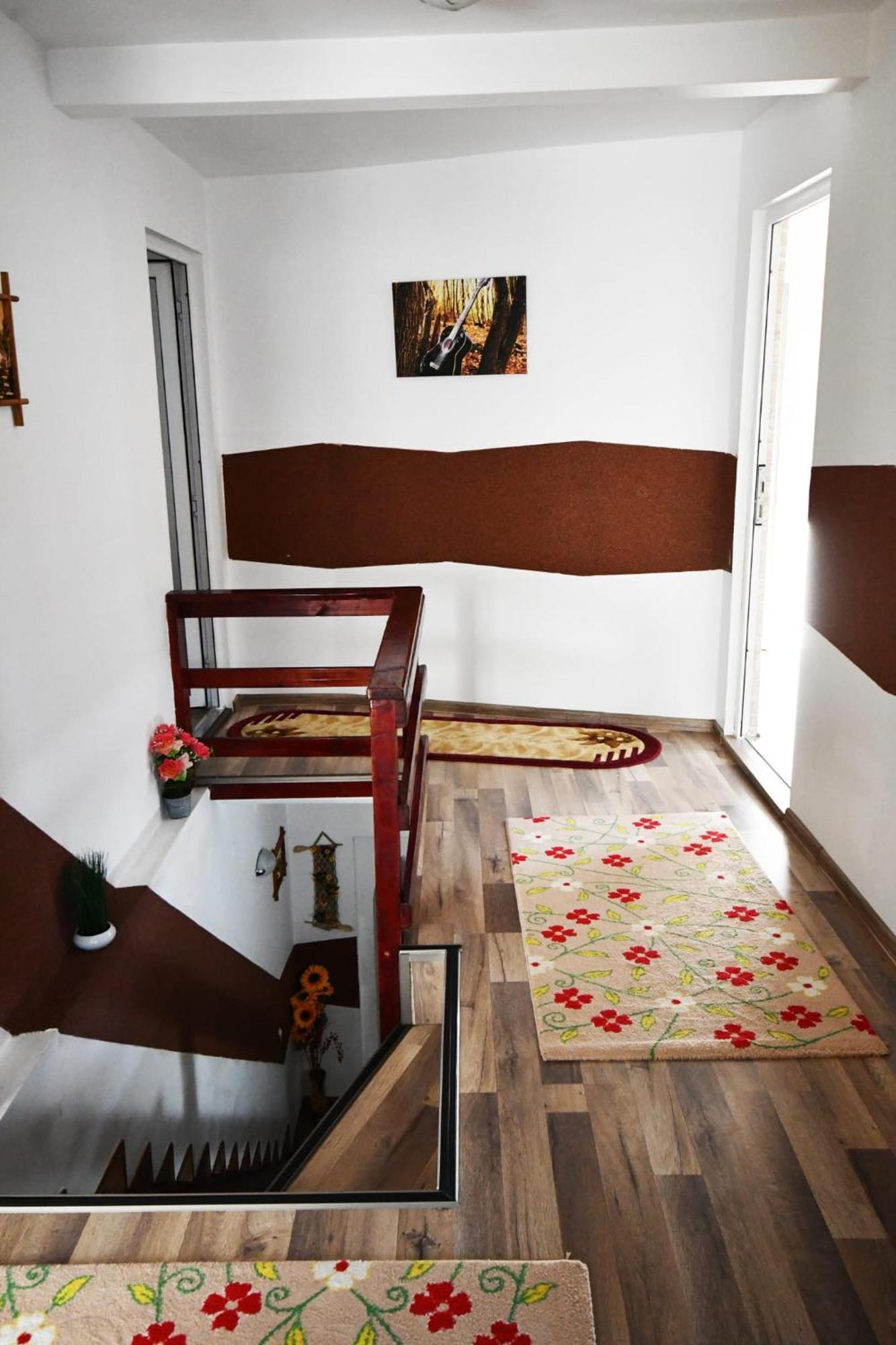 Hotel Casa Stefanut Moeciu De Sus Esterno foto